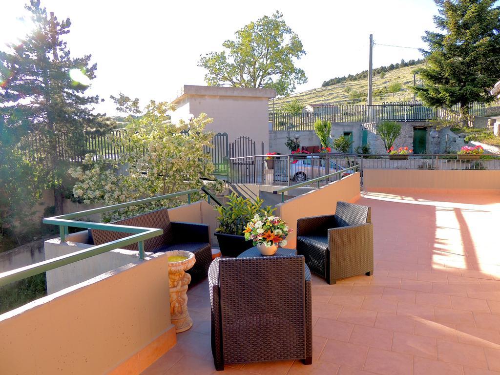 B&B Angela Монте-Сант'Анджело Экстерьер фото